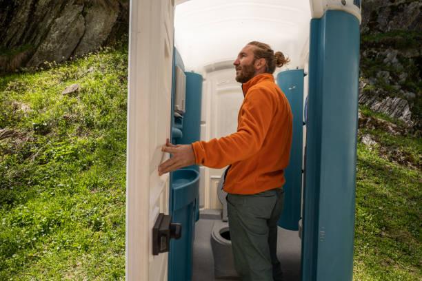 Best Portable restroom trailer rental  in Richland, MS