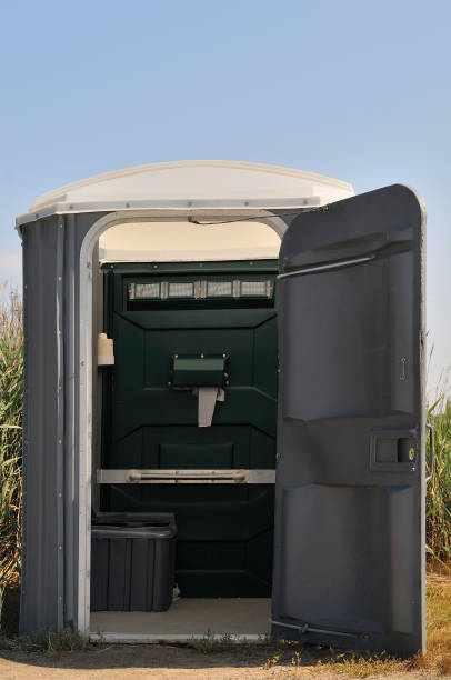 Best Porta potty rental near me  in Richland, MS